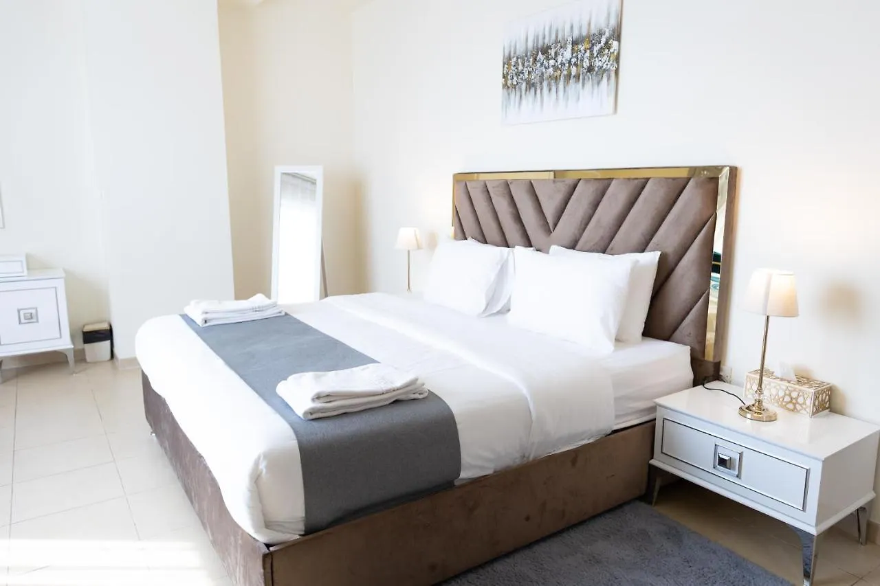 Apartments On Jbr By Happy Season Dubai